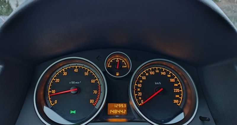 Opel Astra cena 15000 przebieg: 150000, rok produkcji 2007 z Mysłowice małe 121